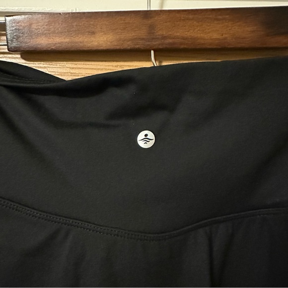 Halara Athleisure skirt - Picture 5 of 8